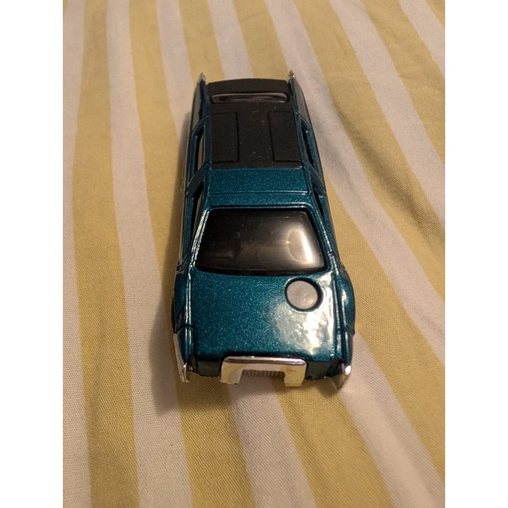 Hot Wheels 2001 hot